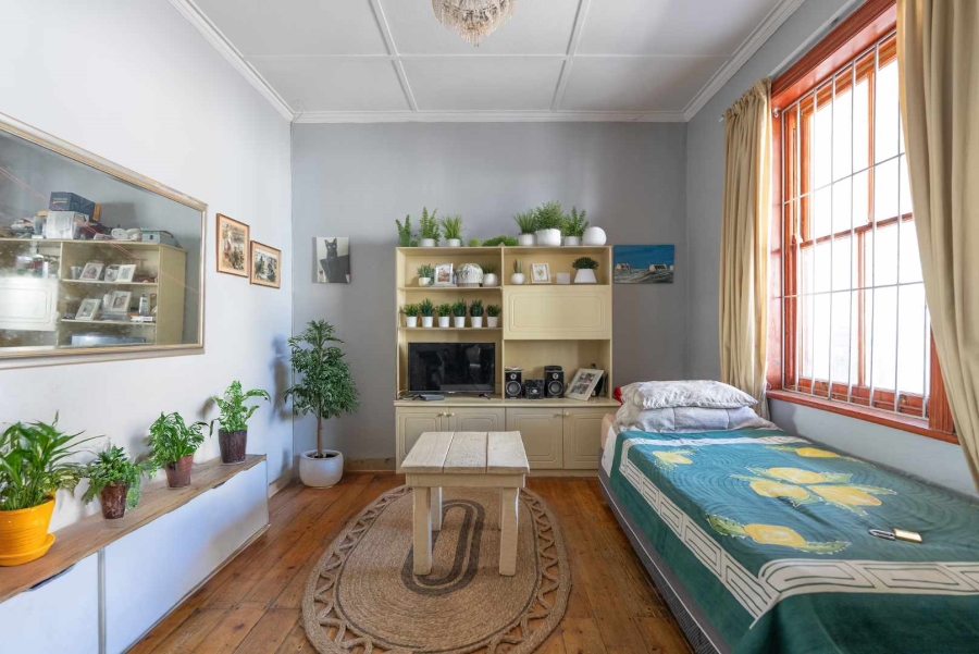 2 Bedroom Property for Sale in Green Point Western Cape